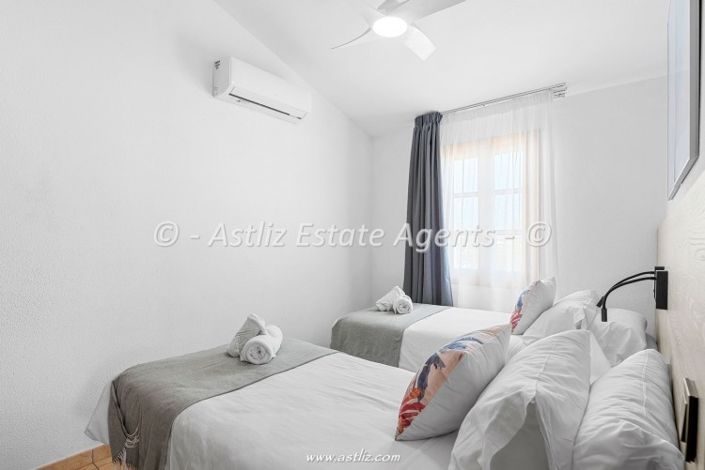 Image No.20-2 Bed Apartment for sale