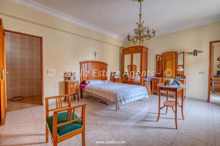 Image No.35-7 Bed Villa for sale