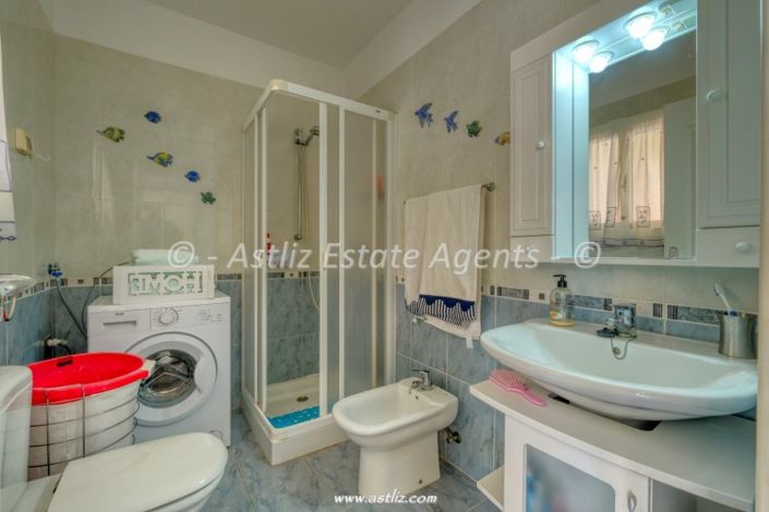 Image No.21-2 Bed Apartment for sale