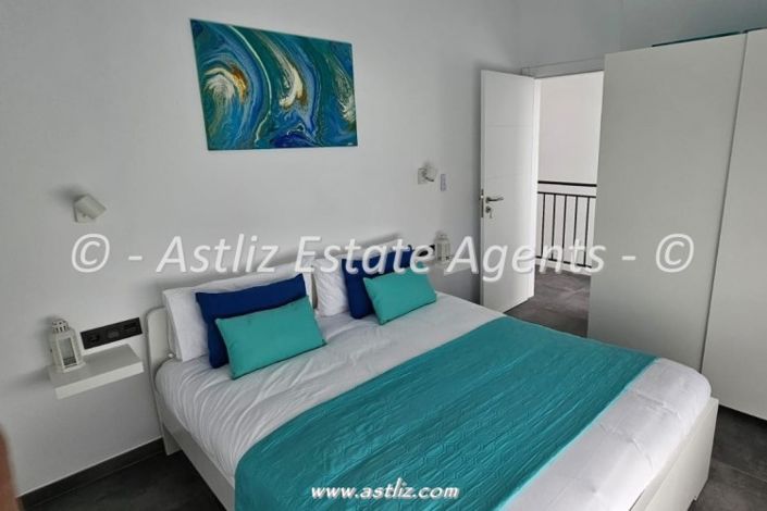 Image No.16-2 Bed Villa for sale
