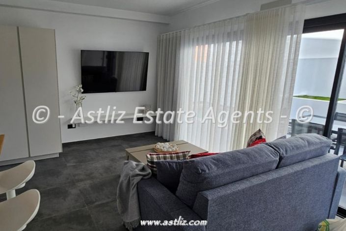 Image No.18-2 Bed Villa for sale