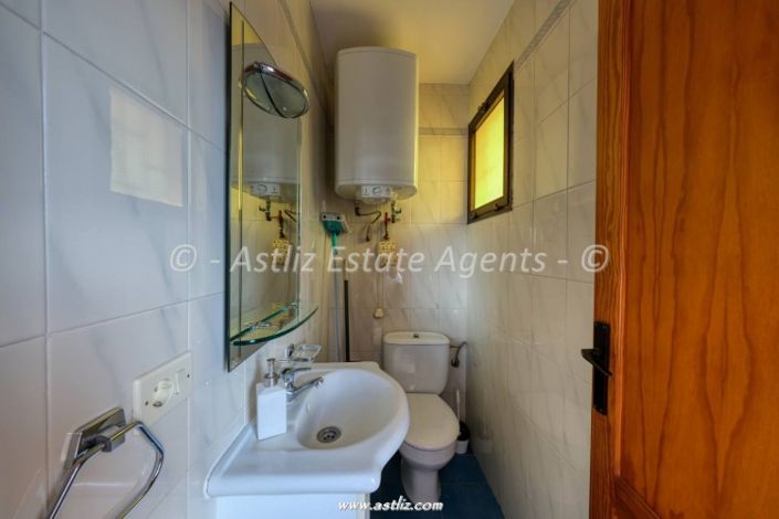 Image No.20-1 Bed Apartment for sale