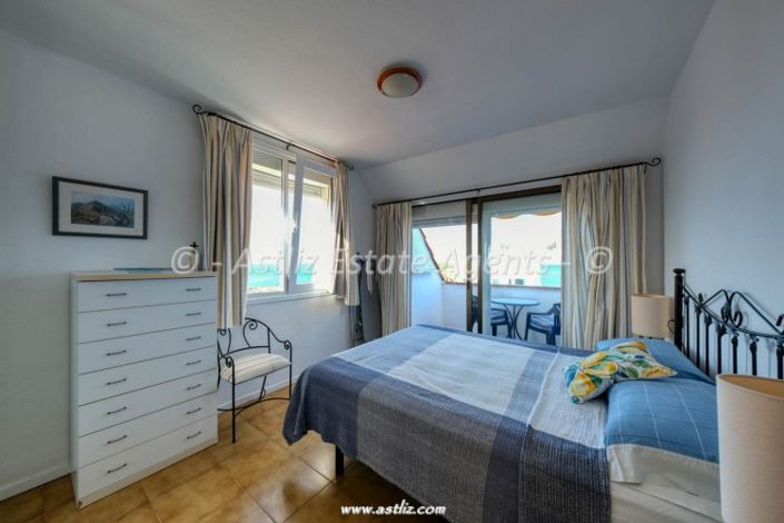 Image No.21-1 Bed Apartment for sale