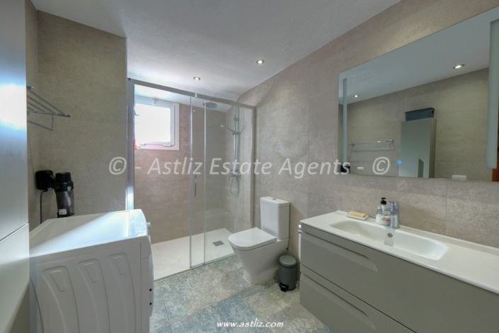 Image No.28-1 Bed Apartment for sale