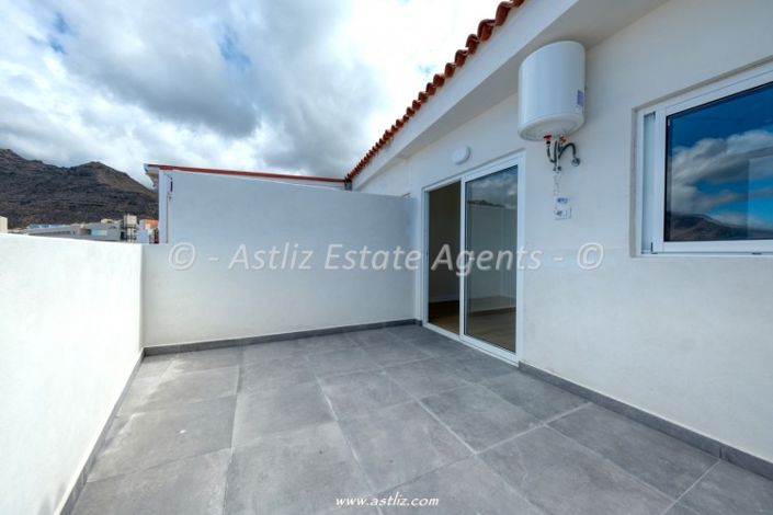 Image No.16-2 Bed Apartment for sale