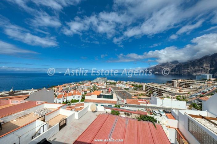 Image No.28-2 Bed Apartment for sale
