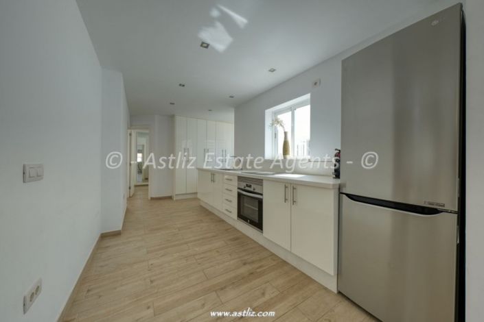 Image No.14-3 Bed Apartment for sale