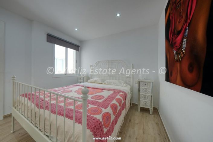 Image No.17-3 Bed Apartment for sale