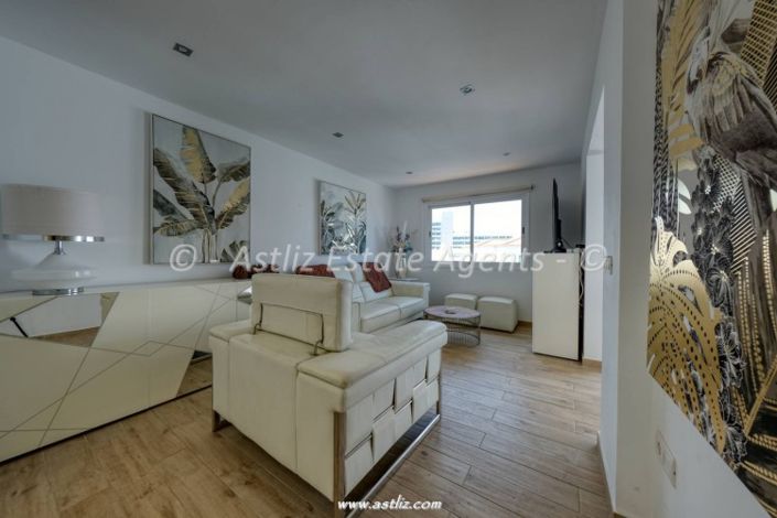 Image No.10-3 Bed Apartment for sale