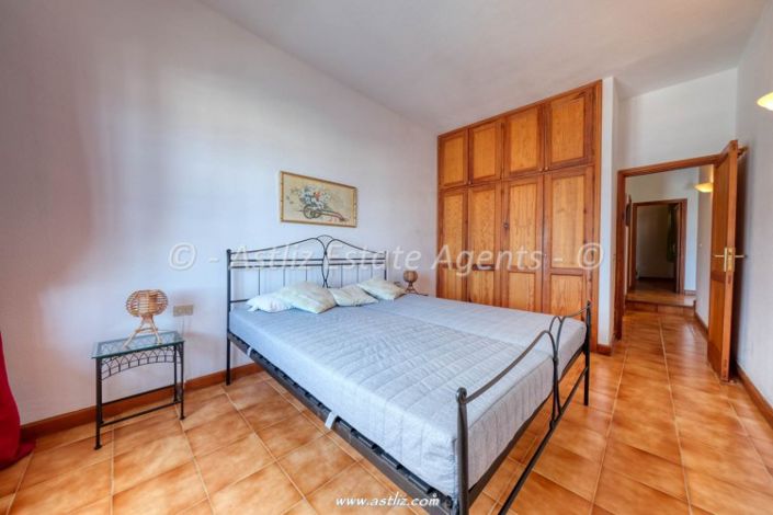 Image No.25-2 Bed Apartment for sale