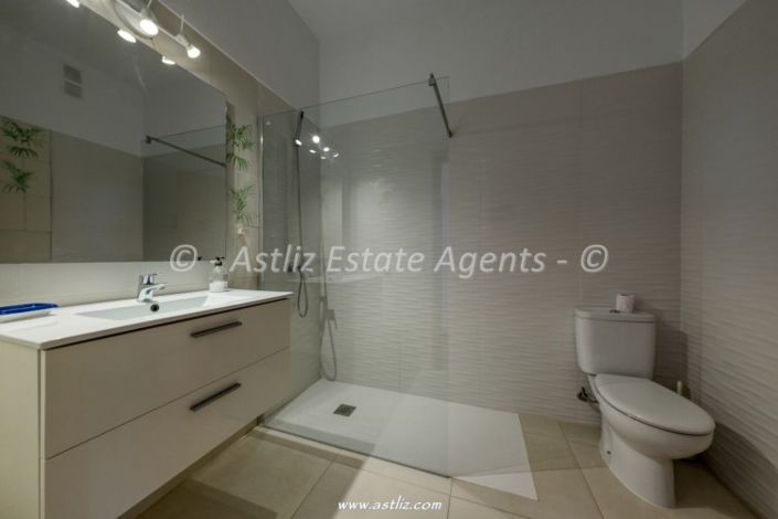 Image No.27-2 Bed Apartment for sale