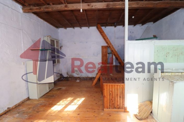 Image No.6-2 Bed Property for sale