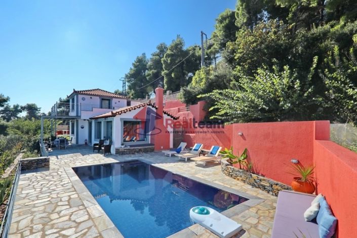 Image No.1-Propriété de 2 chambres à vendre à Skopelos