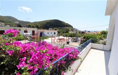 1 - Skopelos, Property