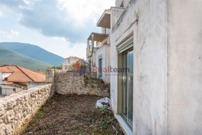 Image No.21-Propriété de 4 chambres à vendre à Pteleos