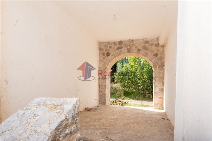 Image No.17-3 Bed Property for sale