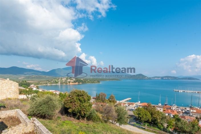 Image No.18-3 Bed Property for sale