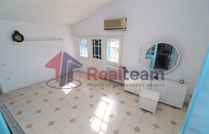 Image No.15-3 Bed Property for sale