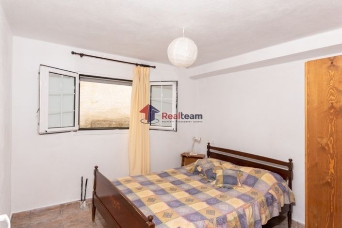 Image No.19-4 Bed Property for sale