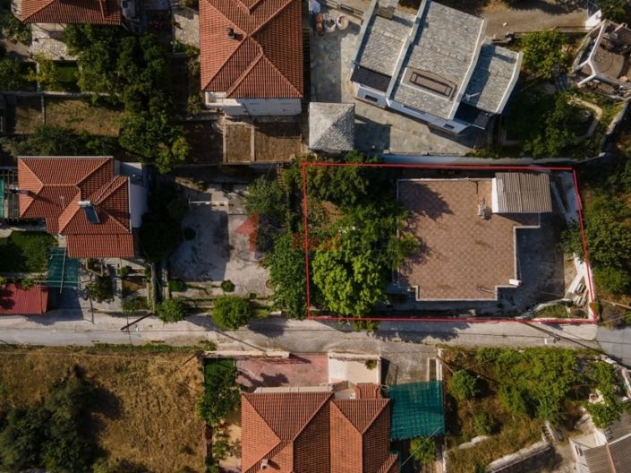 Image No.2-4 Bed Property for sale