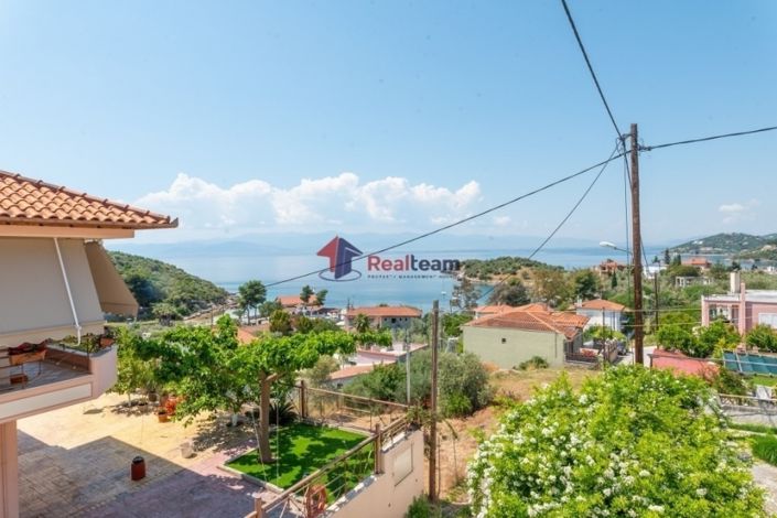 Image No.24-4 Bed Property for sale