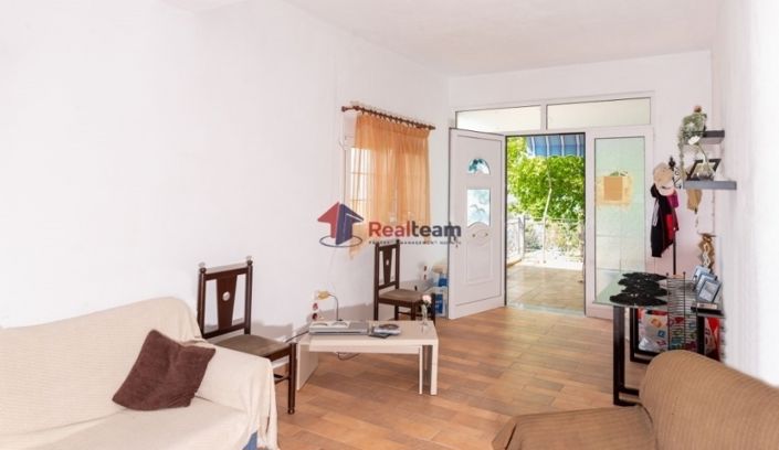 Image No.5-4 Bed Property for sale