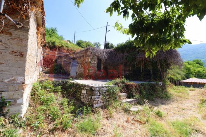 Image No.11-1 Bed Property for sale