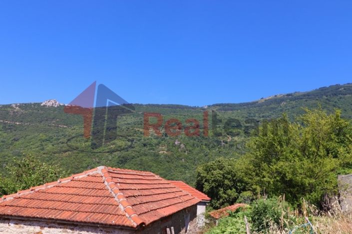 Image No.14-1 Bed Property for sale