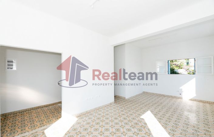 Image No.12-Propriété de 3 chambres à vendre à Chora