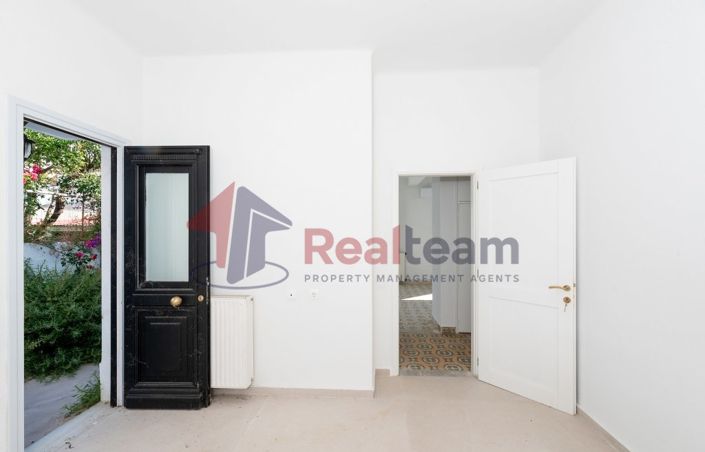 Image No.7-Propriété de 3 chambres à vendre à Chora