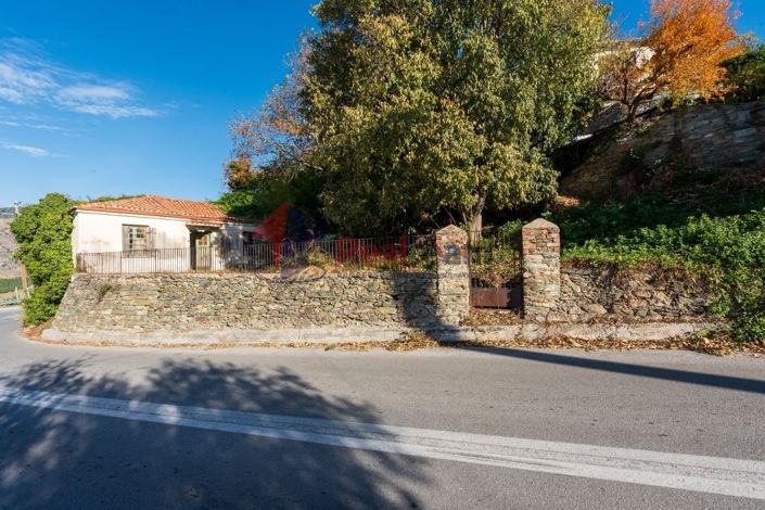 Image No.17-2 Bed Property for sale