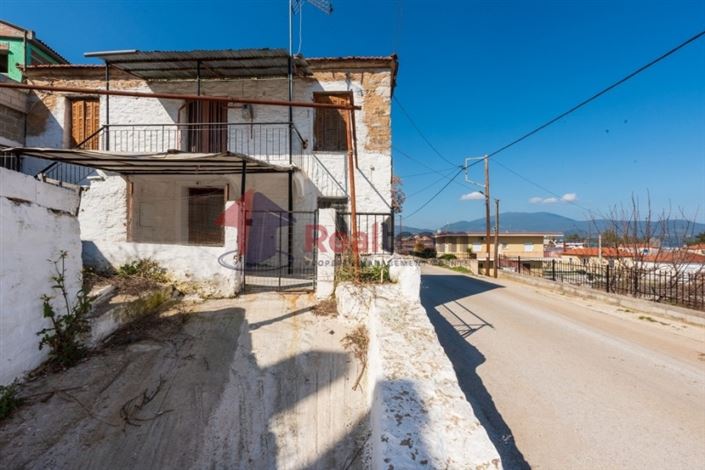 Image No.1-Propriété de 2 chambres à vendre à Pteleos