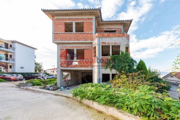 Image No.21-Propriété de 4 chambres à vendre à Volos