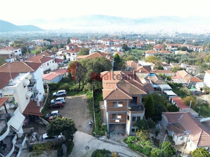 Image No.4-Propriété de 4 chambres à vendre à Volos