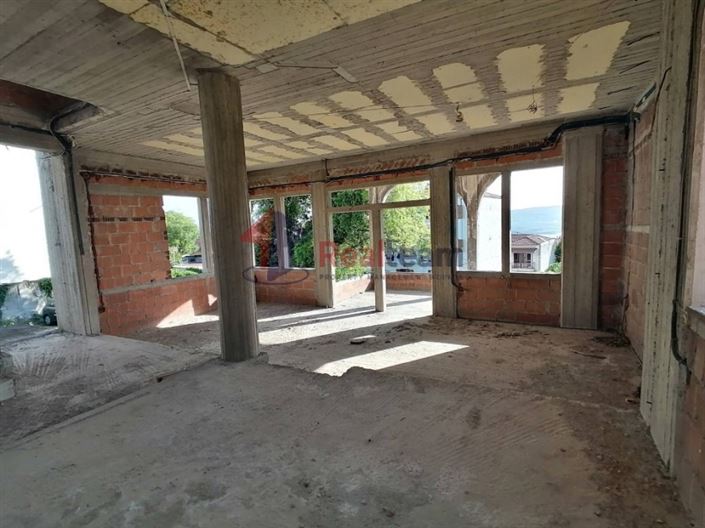 Image No.8-Propriété de 4 chambres à vendre à Volos