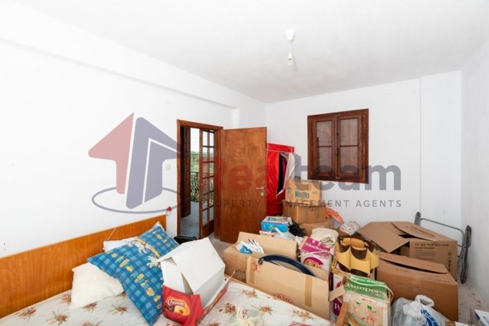 Image No.18-Propriété de 4 chambres à vendre à Artemida