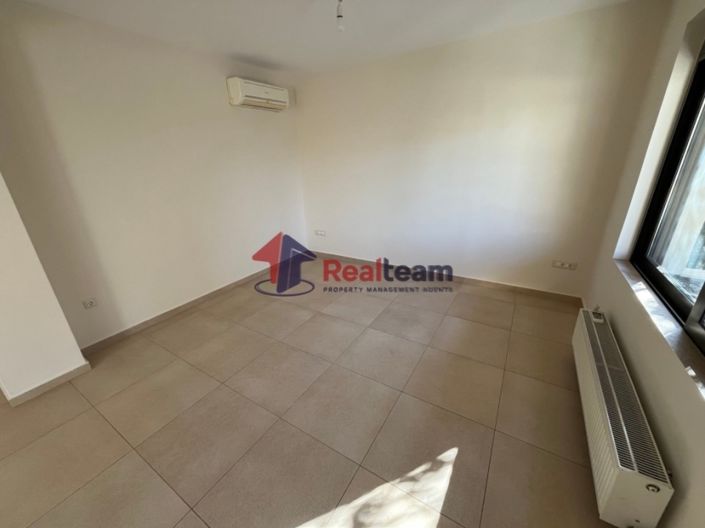 Image No.3-Propriété de 2 chambres à vendre à Grèce