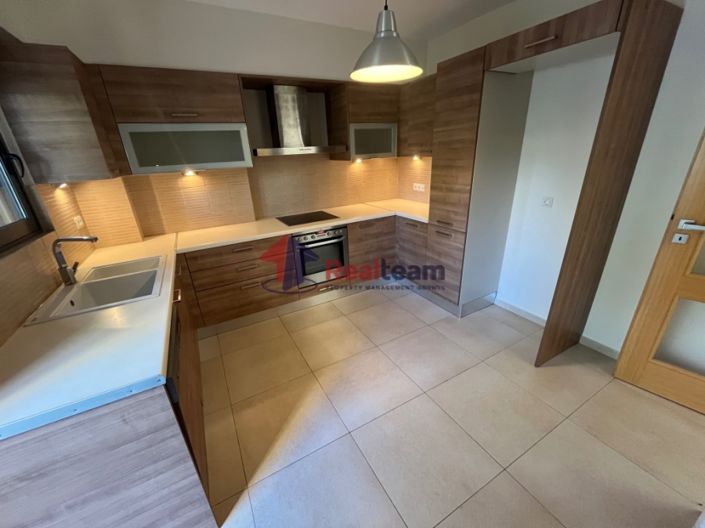 Image No.5-Propriété de 2 chambres à vendre à Grèce