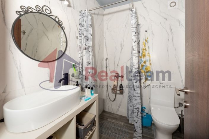 Image No.13-Propriété de 2 chambres à vendre à Magnésie