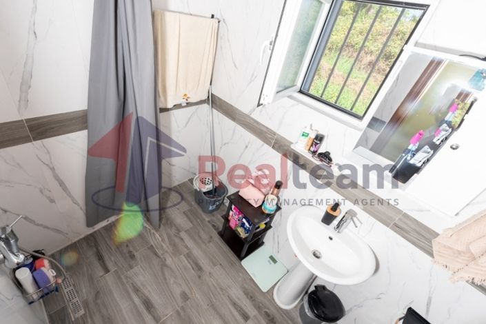 Image No.20-Propriété de 2 chambres à vendre à Magnésie