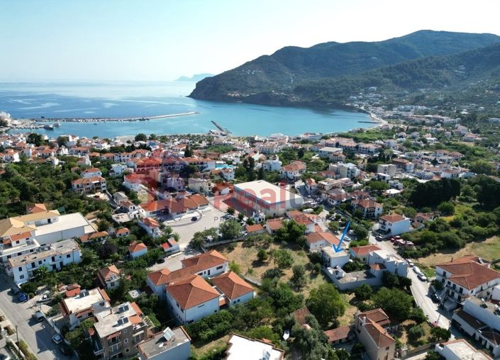 Image No.5-6 Bed Property for sale