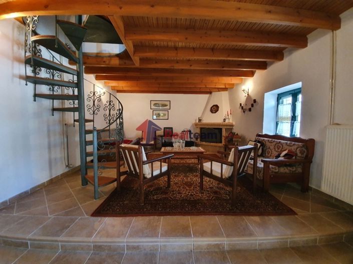 Image No.17-2 Bed Maisonette for sale