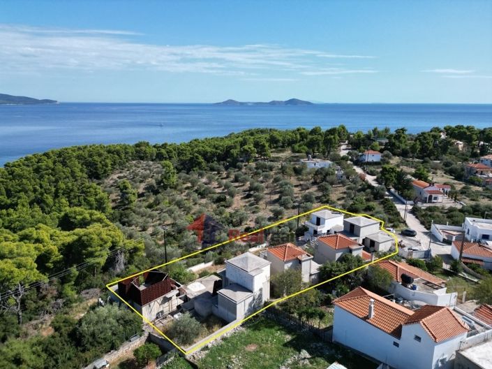 Image No.22-12 Bed Property for sale