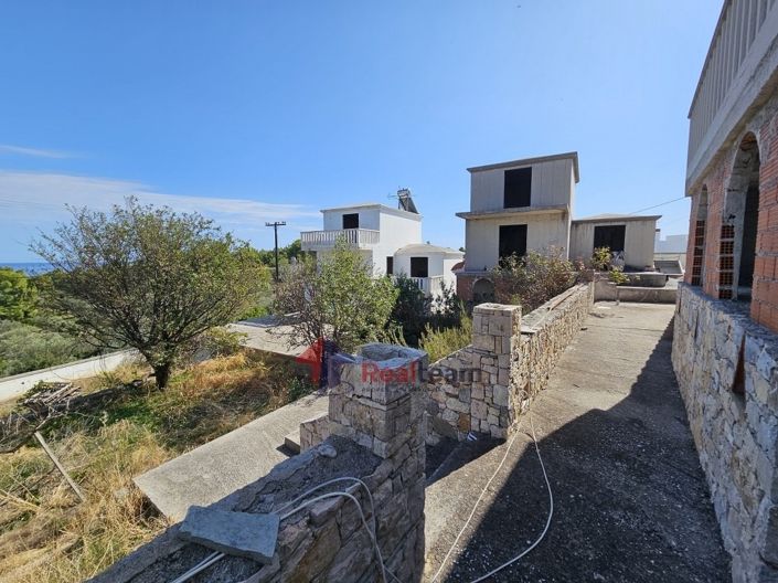 Image No.6-12 Bed Property for sale