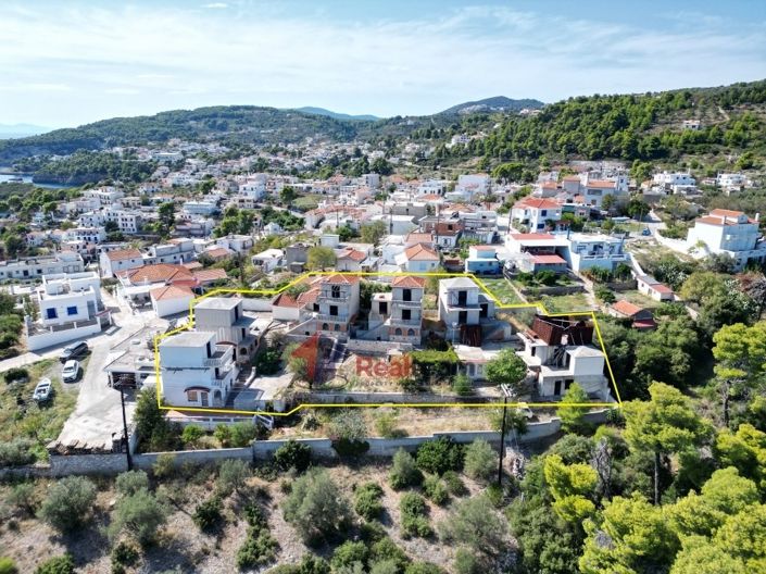 Image No.2-24 Bed Property for sale