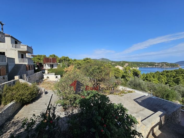 Image No.23-24 Bed Property for sale