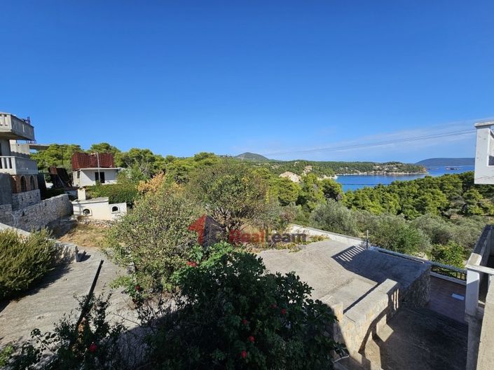 Image No.8-24 Bed Property for sale