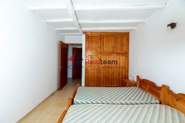 Image No.8-2 Bed Property for sale