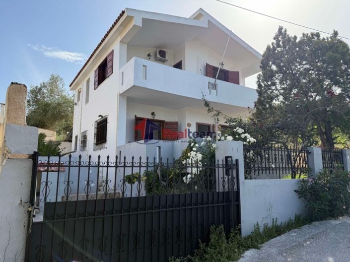 Image No.1-3 Bed Property for sale