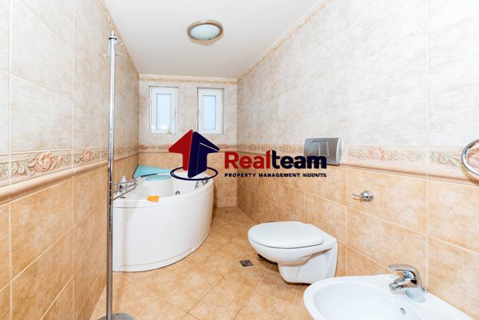 Image No.39-4 Bed Property for sale